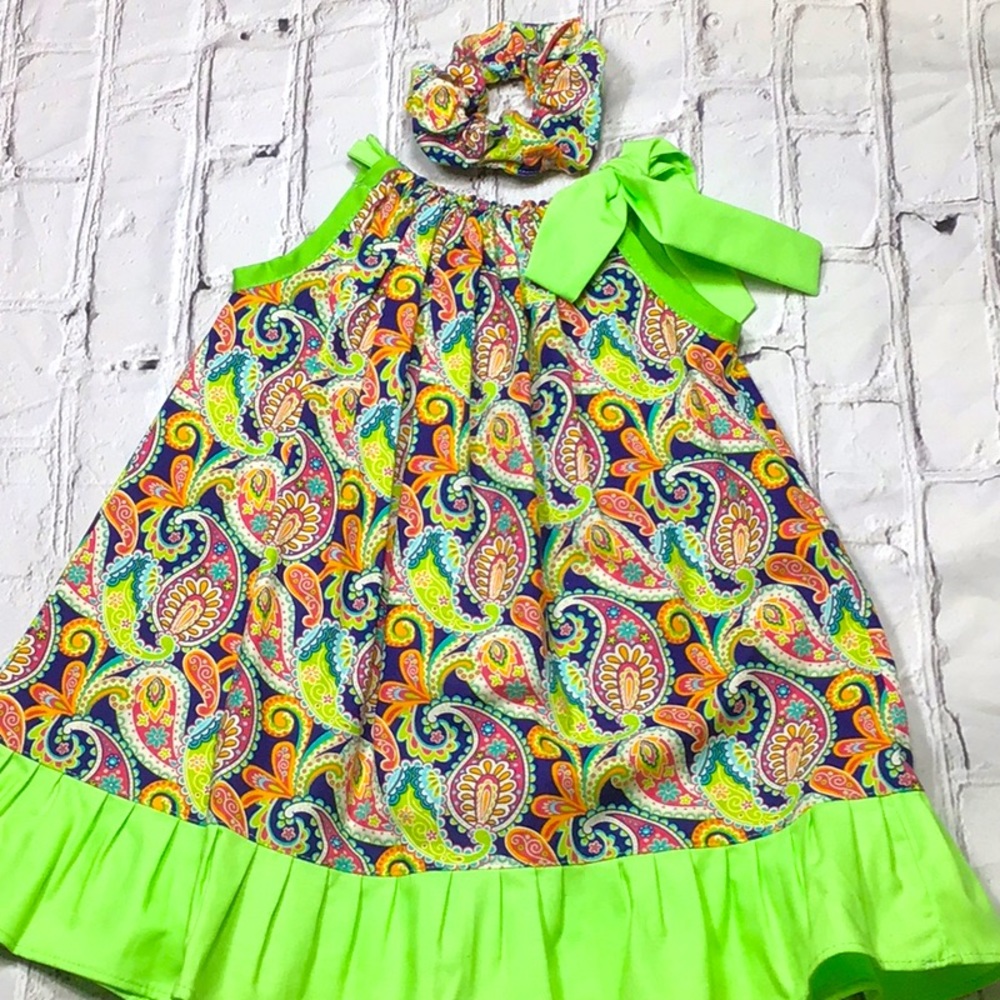 Beautiful HandMade Dress Pillow Case w/scrunchie